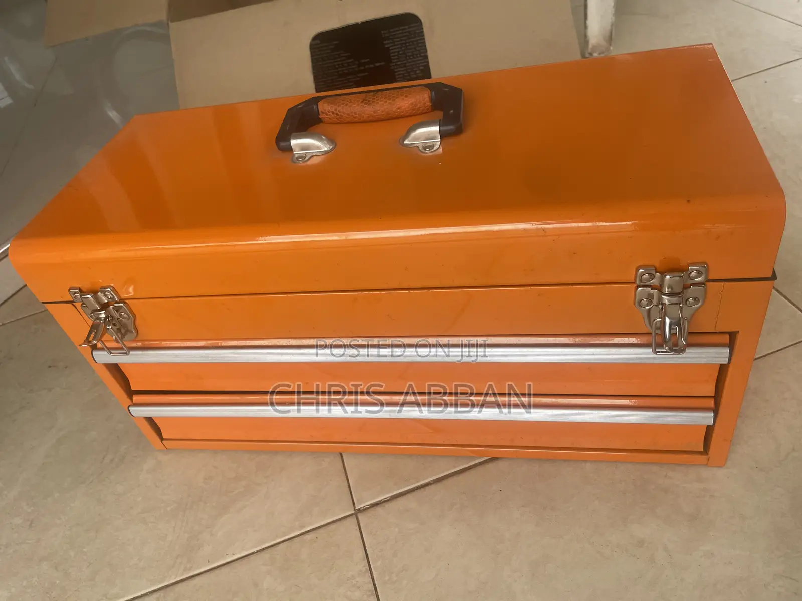 Mechanic’s Steel Tool Chest Set