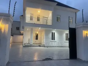 5bdrm House in Kwabenya for sale