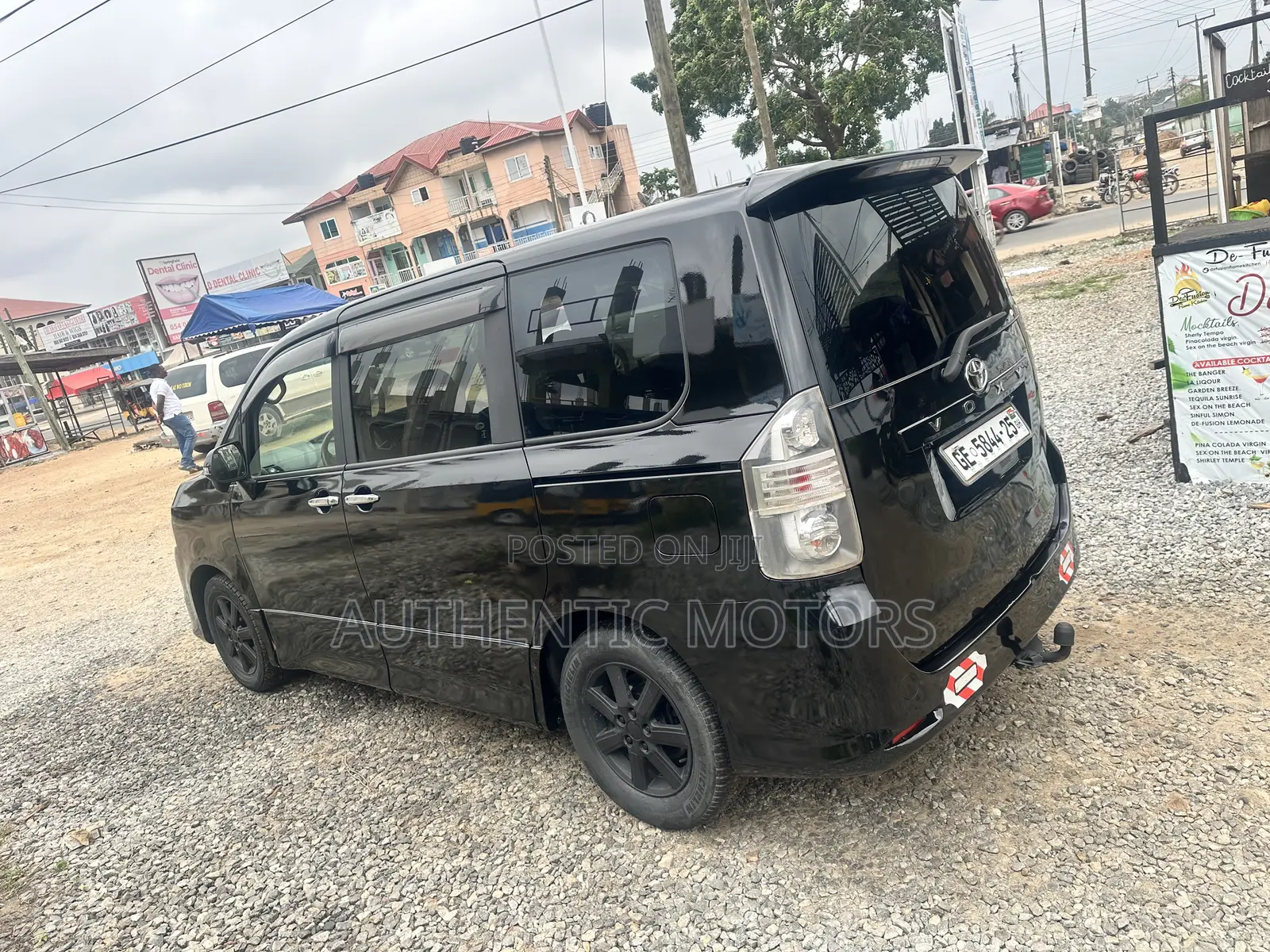 Toyota Voxy 2011 Black