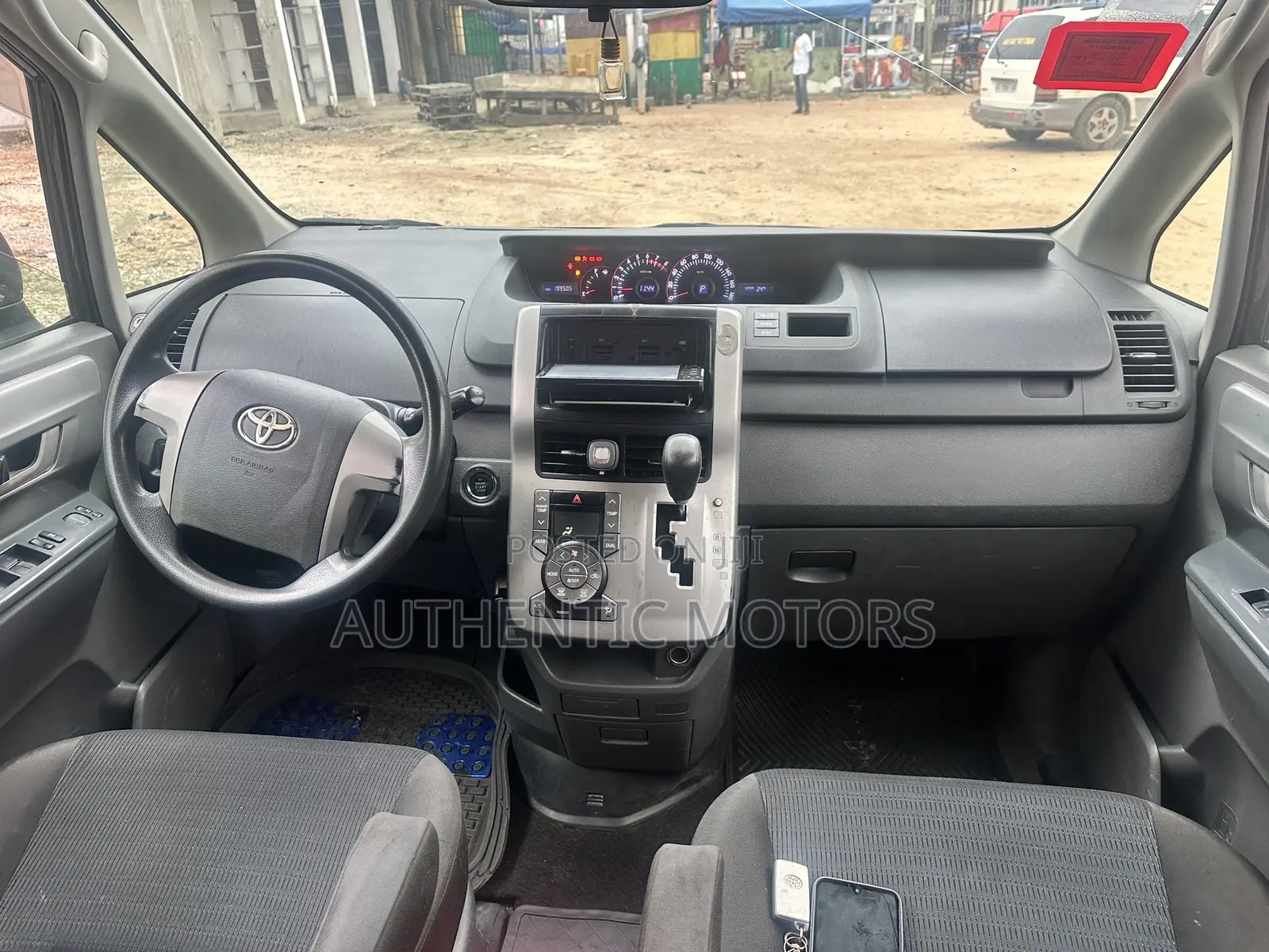 Toyota Voxy 2011 Black