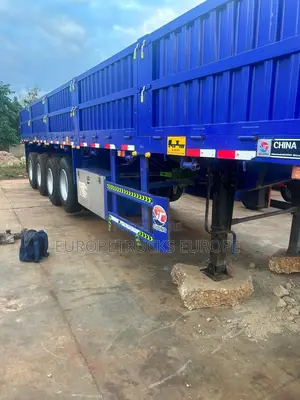 4 Alxe Trailer