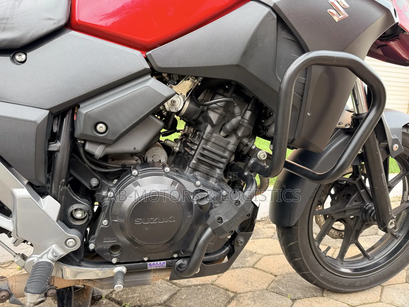 Suzuki V-Strom 2020 Red