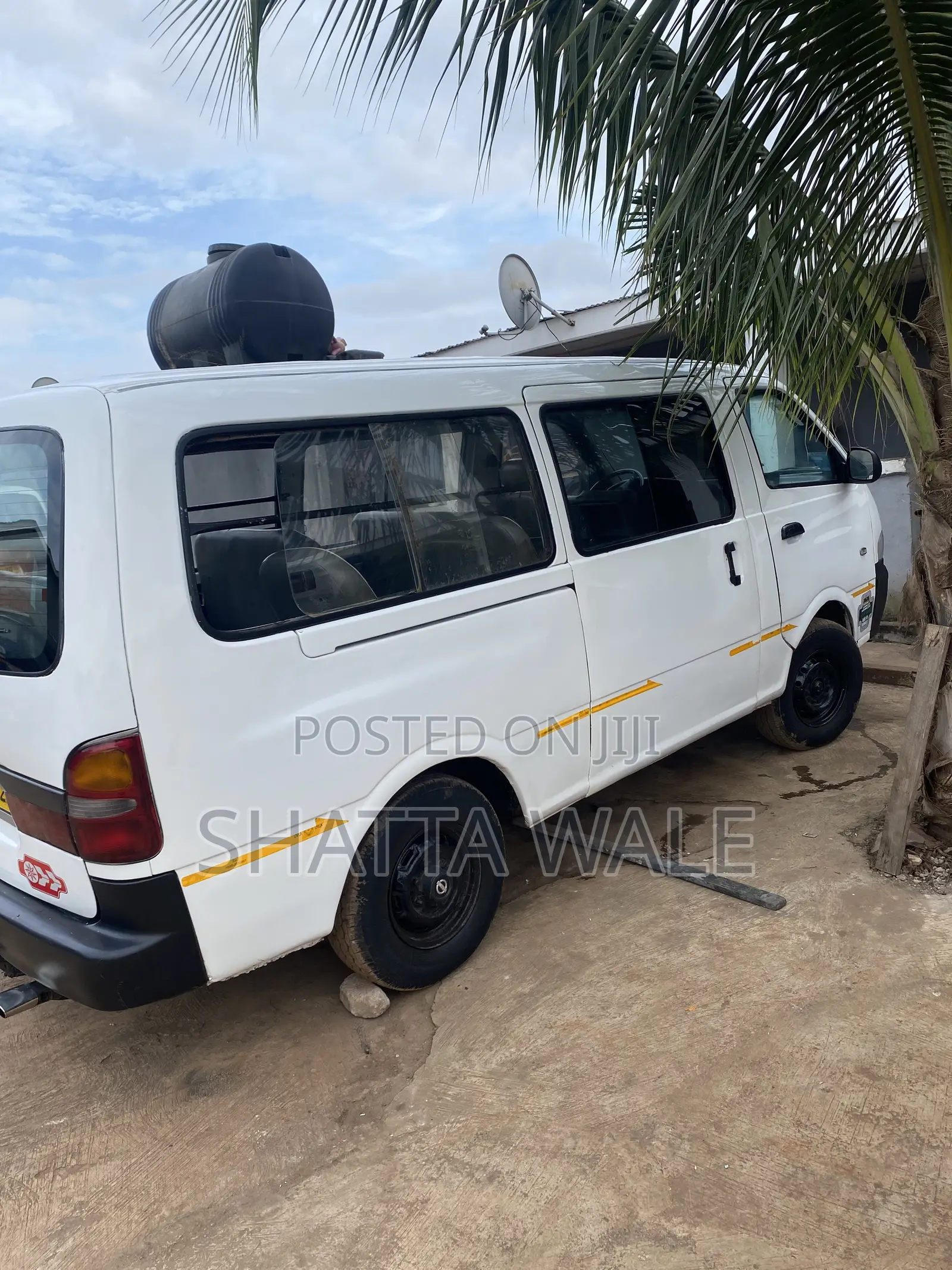 Kia Pregio 2000 White