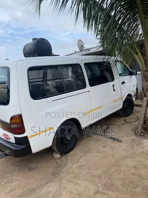 Kia Pregio 2000 White