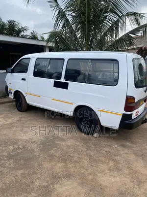 Kia Pregio 2000 White