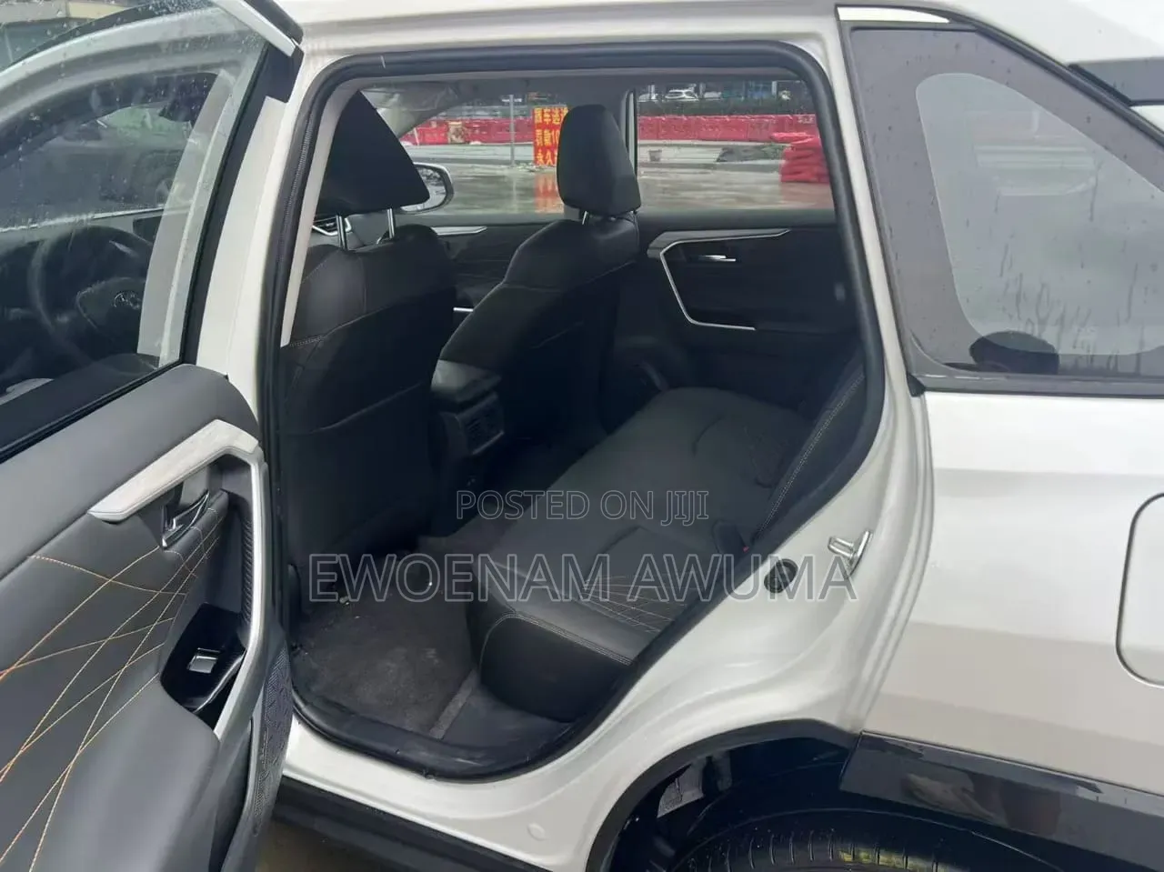 Toyota RAV4 2023 White