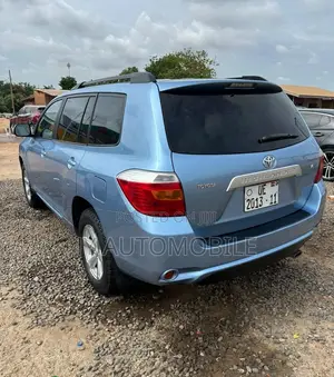 Toyota Highlander 2011 Blue