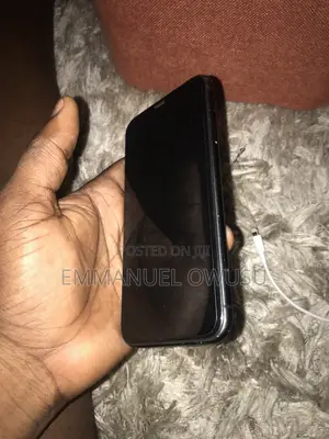 Apple iPhone 11 64 GB Black