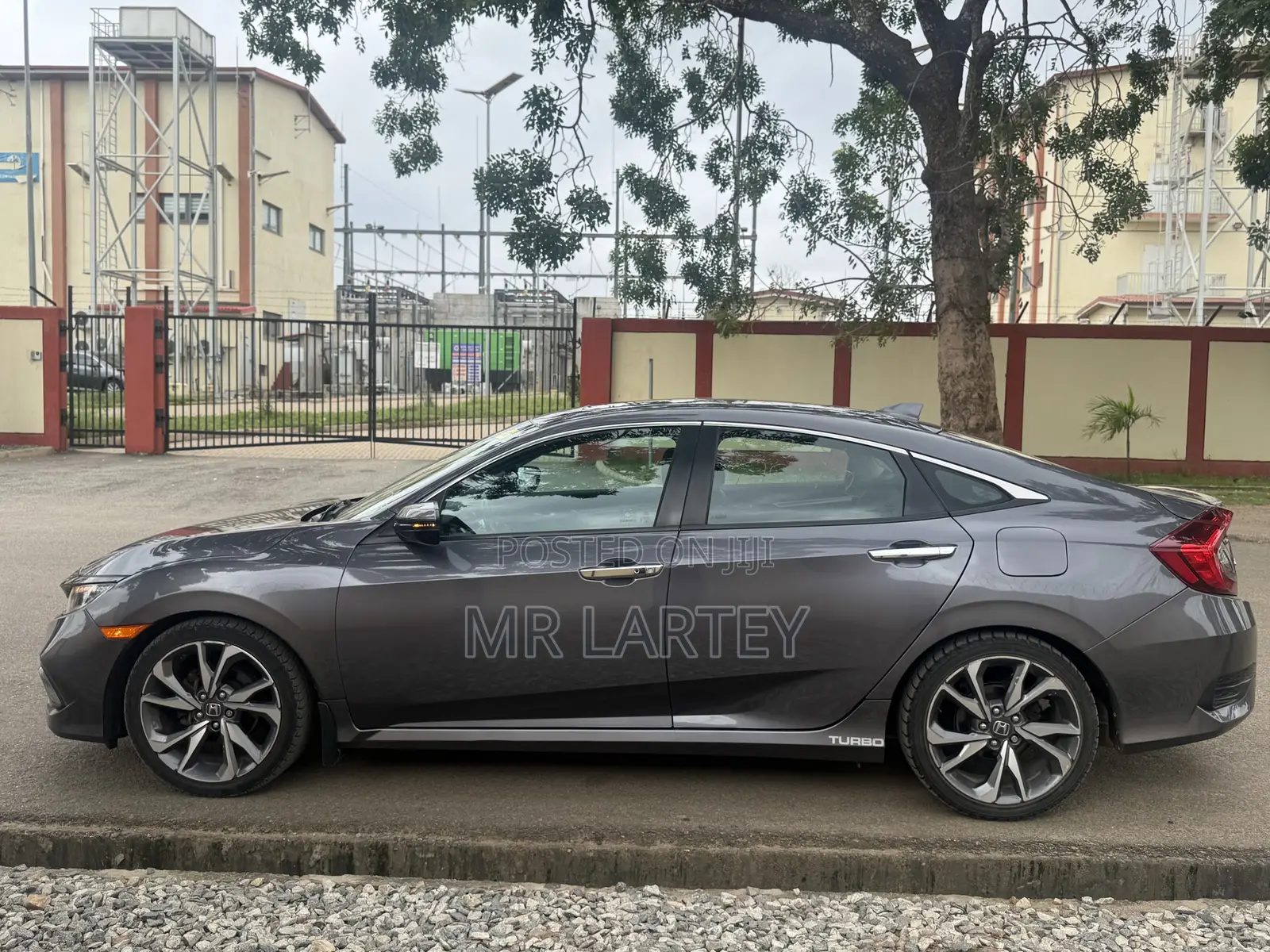 Honda Civic Touring Sedan 2019 Gray