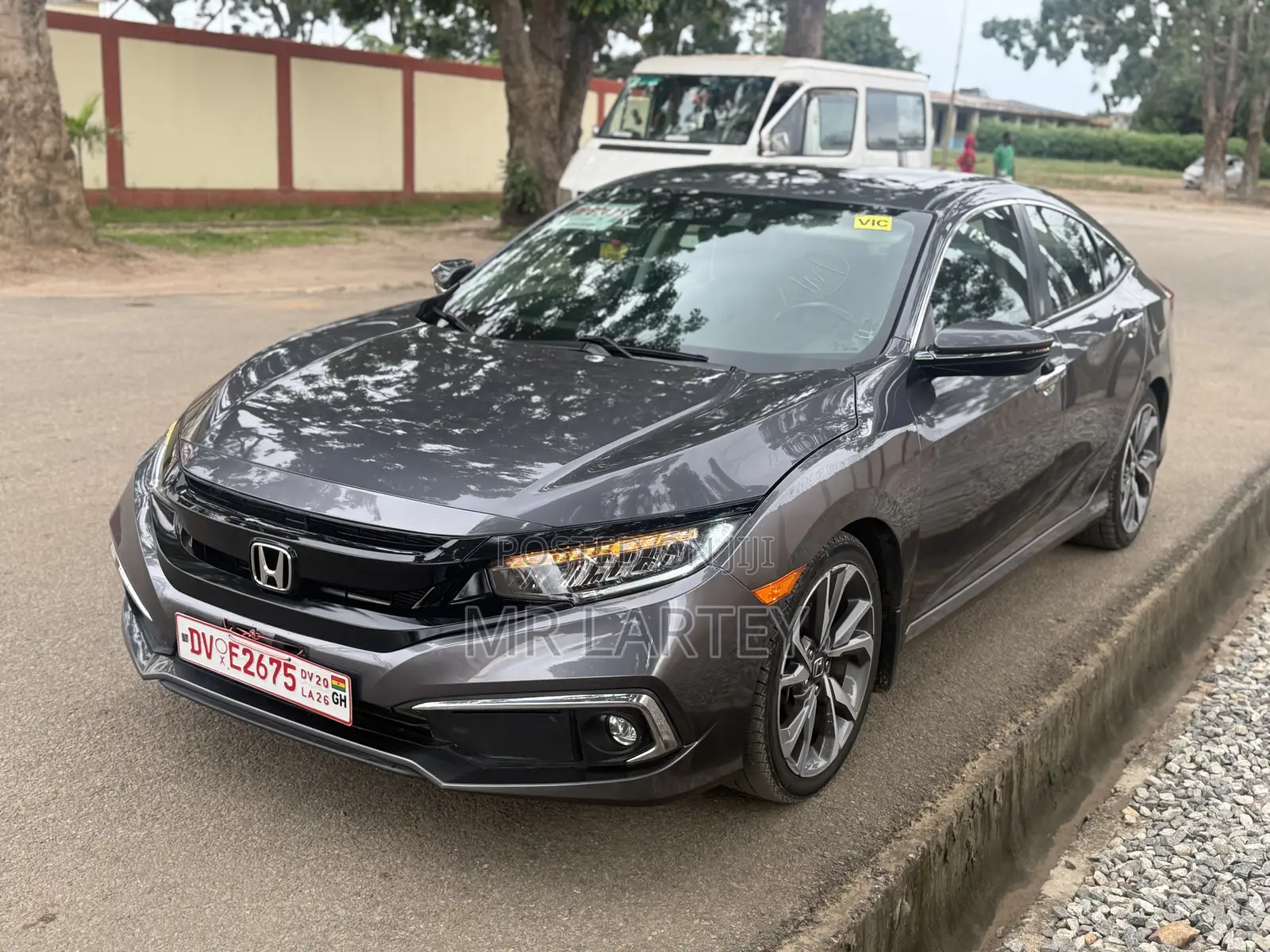 Honda Civic Touring Sedan 2019 Gray