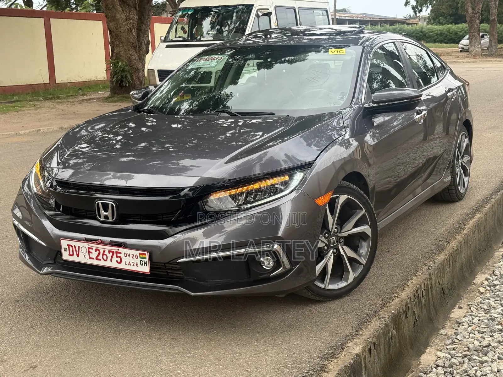 Honda Civic Touring Sedan 2019 Gray