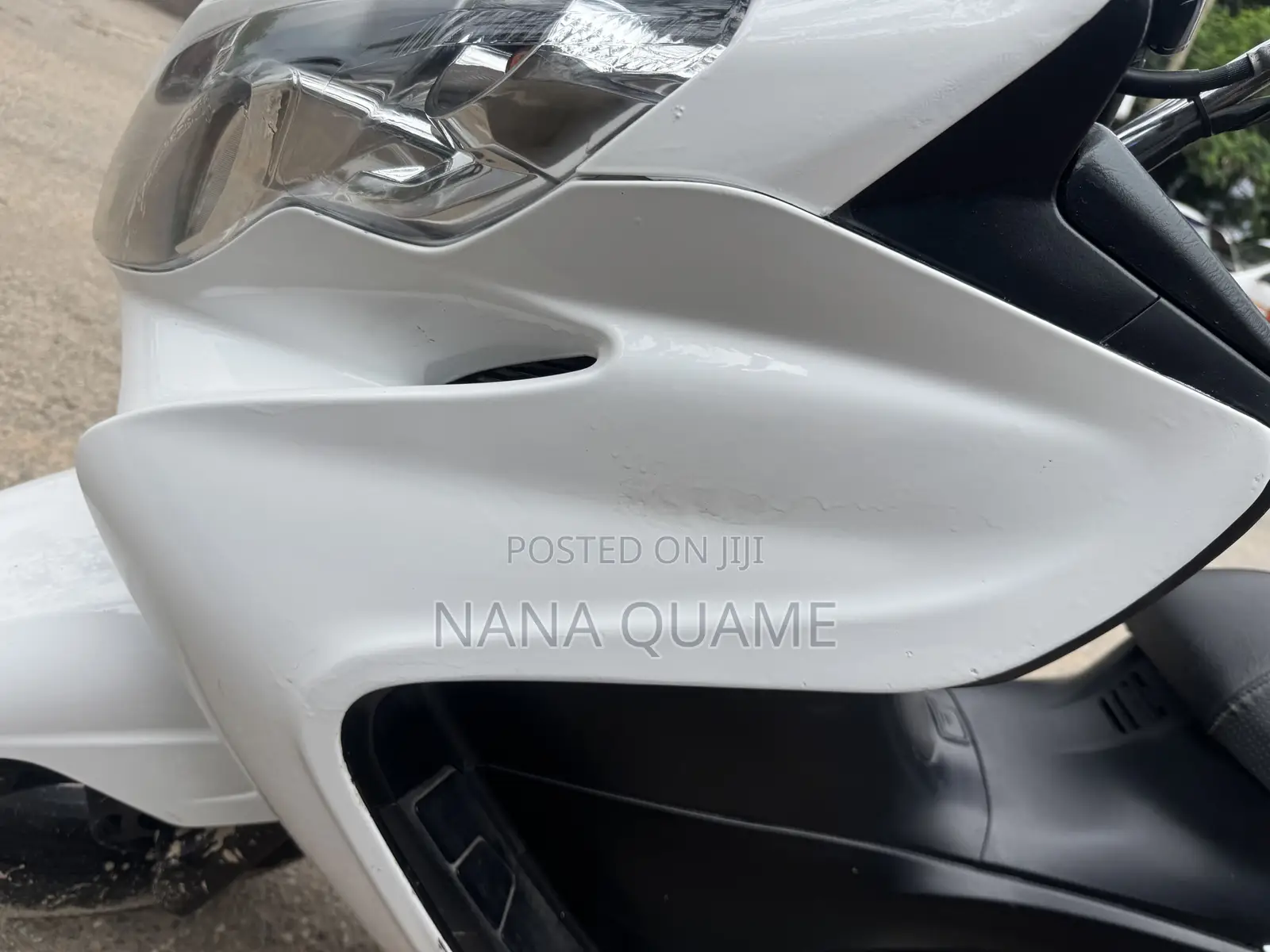 Suzuki Burgman 2022 White