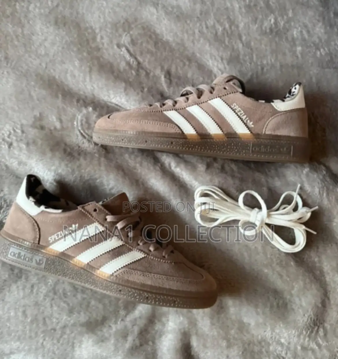 Adidas Handball Spezial in Earth Strata/Wonder White/Gum Sneakers