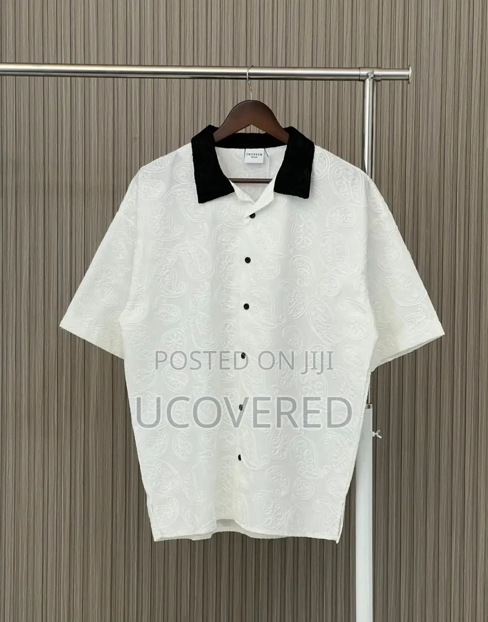 Men's Short-Sleeve Button-Up Shirts Feature Unique Graphic Prints