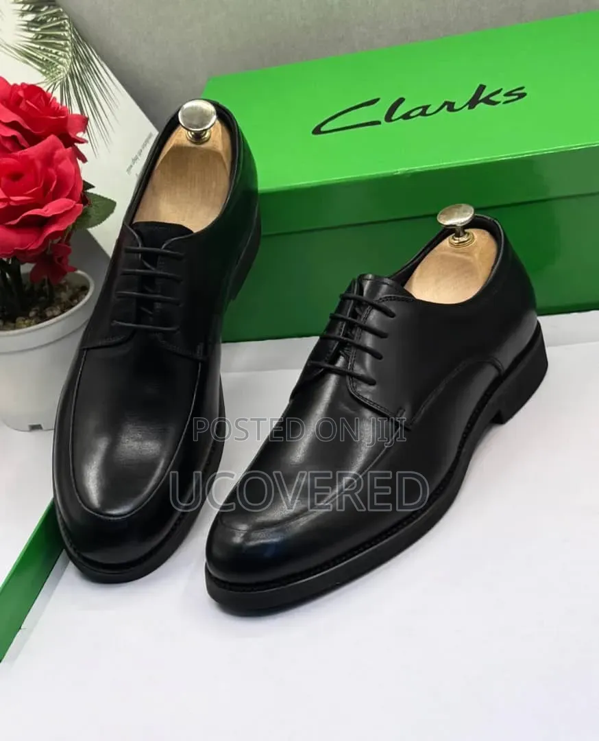 Clarks Men's Black Leather Derby Executive Shoes