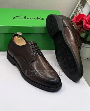 Clarks Men's Black Leather Derby Executive Shoes