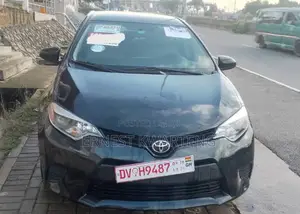 Toyota Corolla 2016 Black