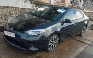 Toyota Corolla 2016 Black