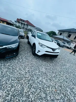 Toyota RAV4 2018 White