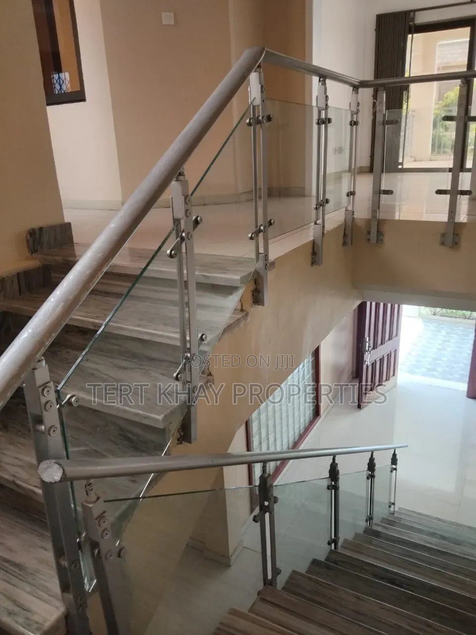 7bdrm House in Au Village, US Embassy Area for rent