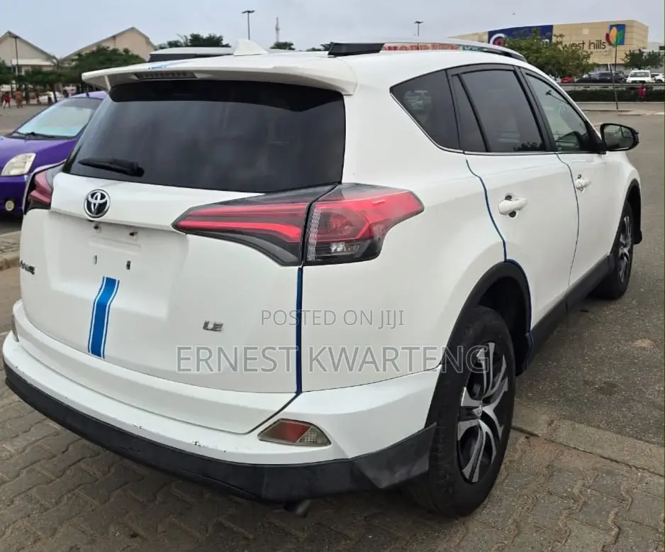 Toyota RAV4 2018 White