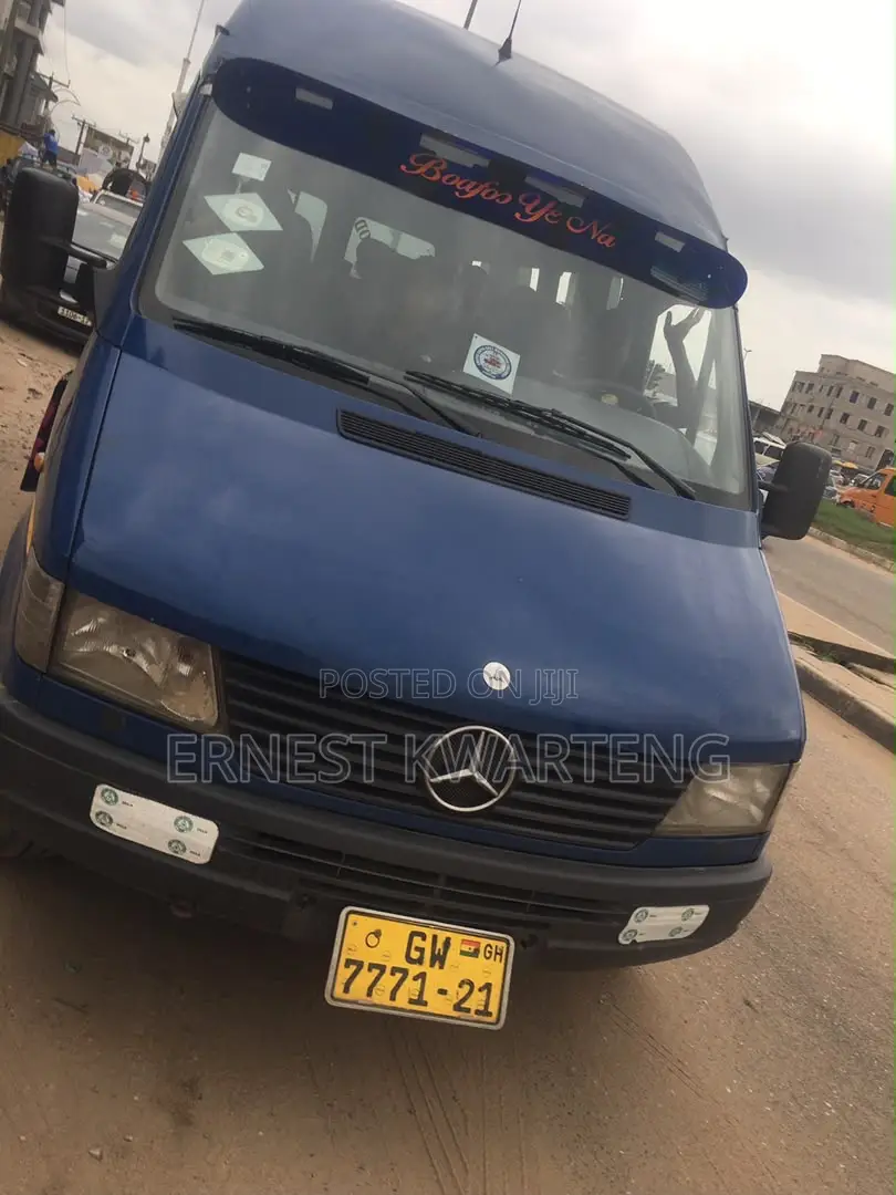 Mercedes-Benz Sprinter 2007 Blue