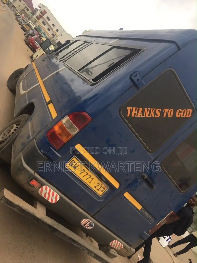 Mercedes-Benz Sprinter 2007 Blue