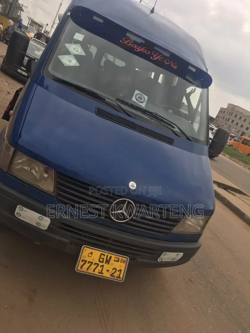 Mercedes-Benz Sprinter 2007 Blue