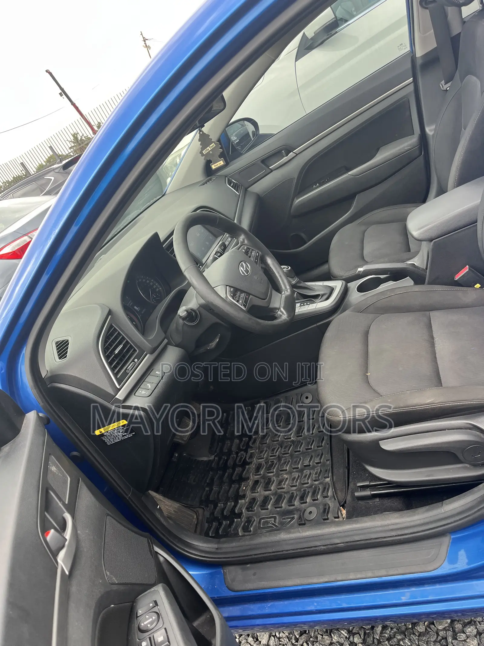Hyundai Elantra Value Edition Sedan FWD (2.0L 4cyl 6A) 2017 Blue