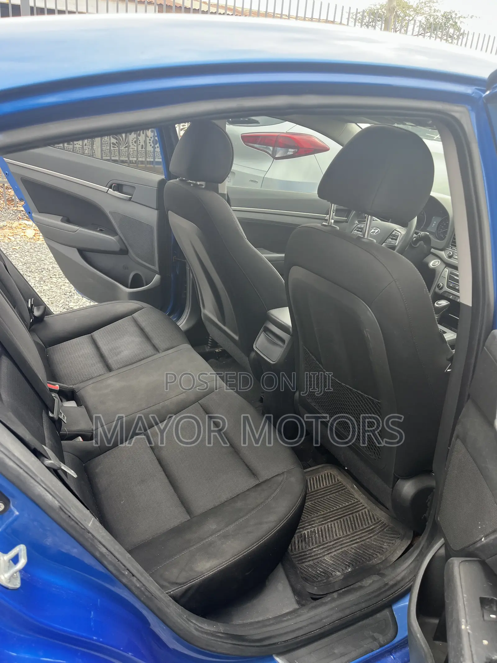 Hyundai Elantra Value Edition Sedan FWD (2.0L 4cyl 6A) 2017 Blue