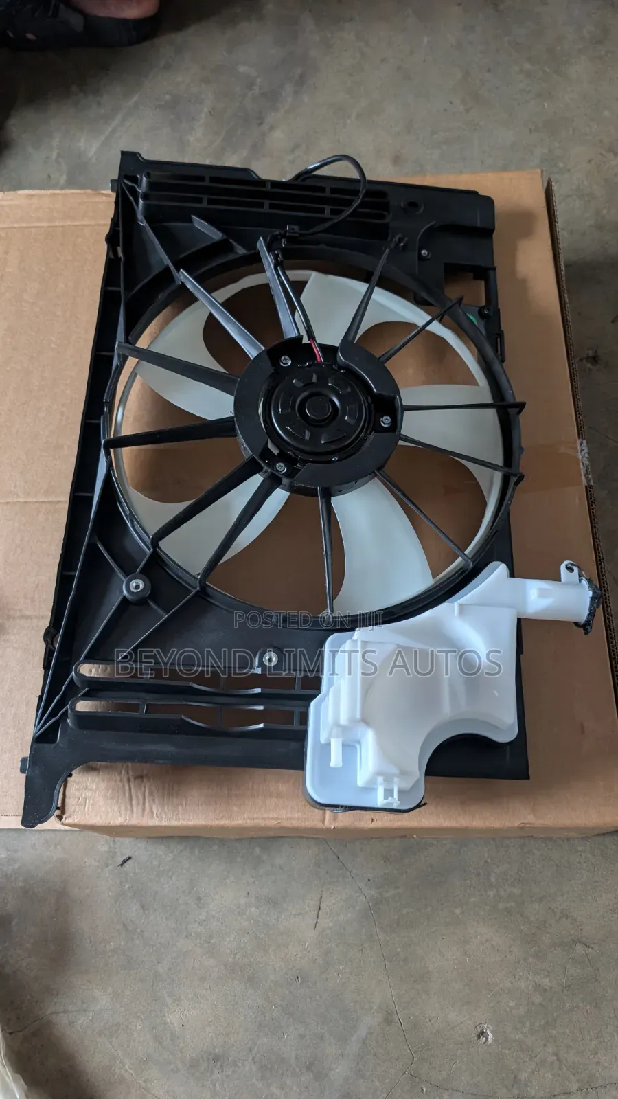 Toyota Corolla 2014 - 2019 Complete Radiator Fan