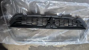 Mitsubishi Outlander Asx 2015,2016,2017 Top Grille