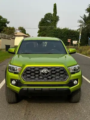 Toyota Tacoma TRD Sport Double Cab 5' Bed V6 AT 2023 Green