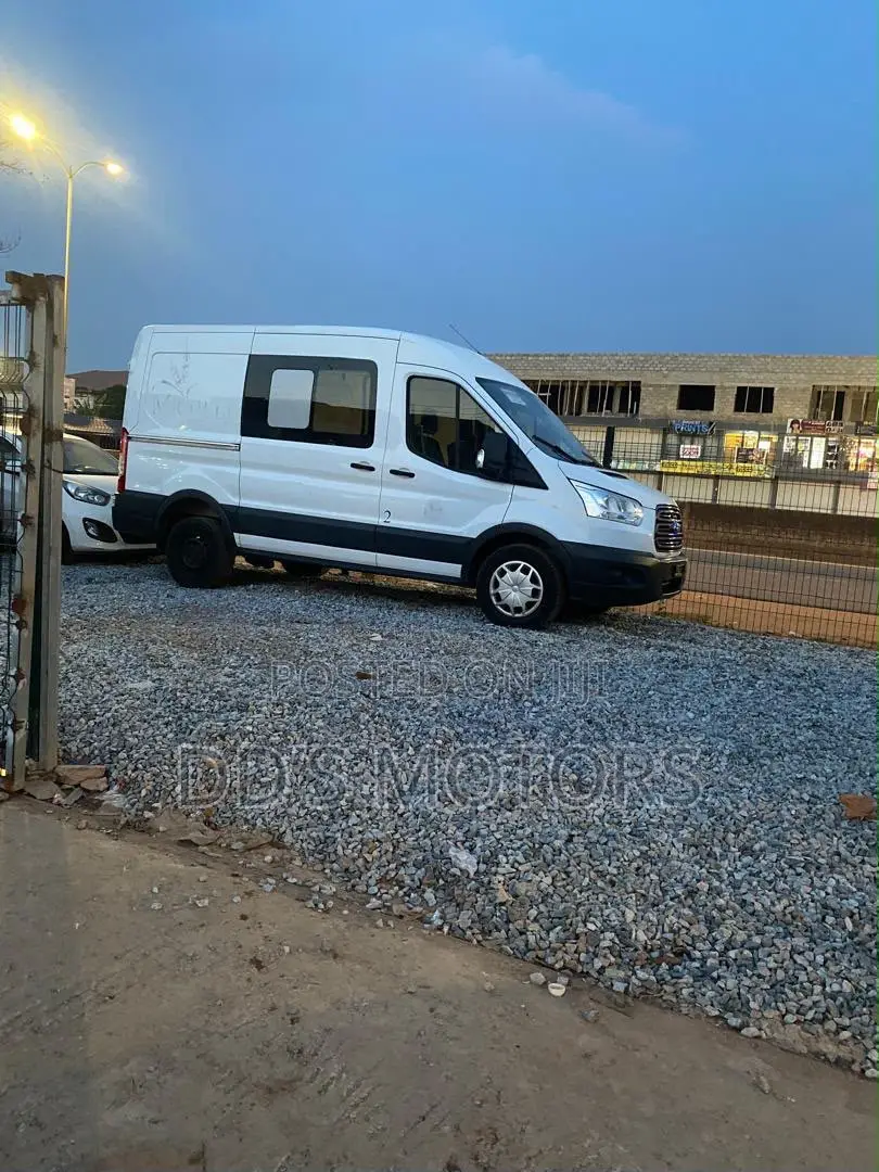 Ford Transit 2018 White