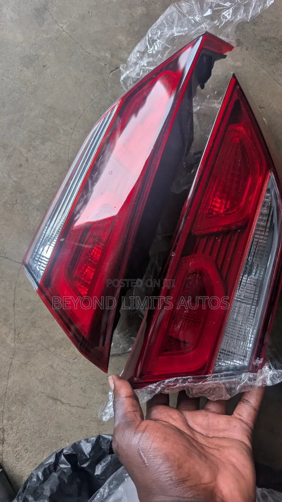 Hyundai Elantra 2018,2018 Boot LED Pair