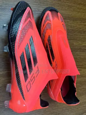 Adidas F50 Elite Laceless FG Soccer Boot Size 45