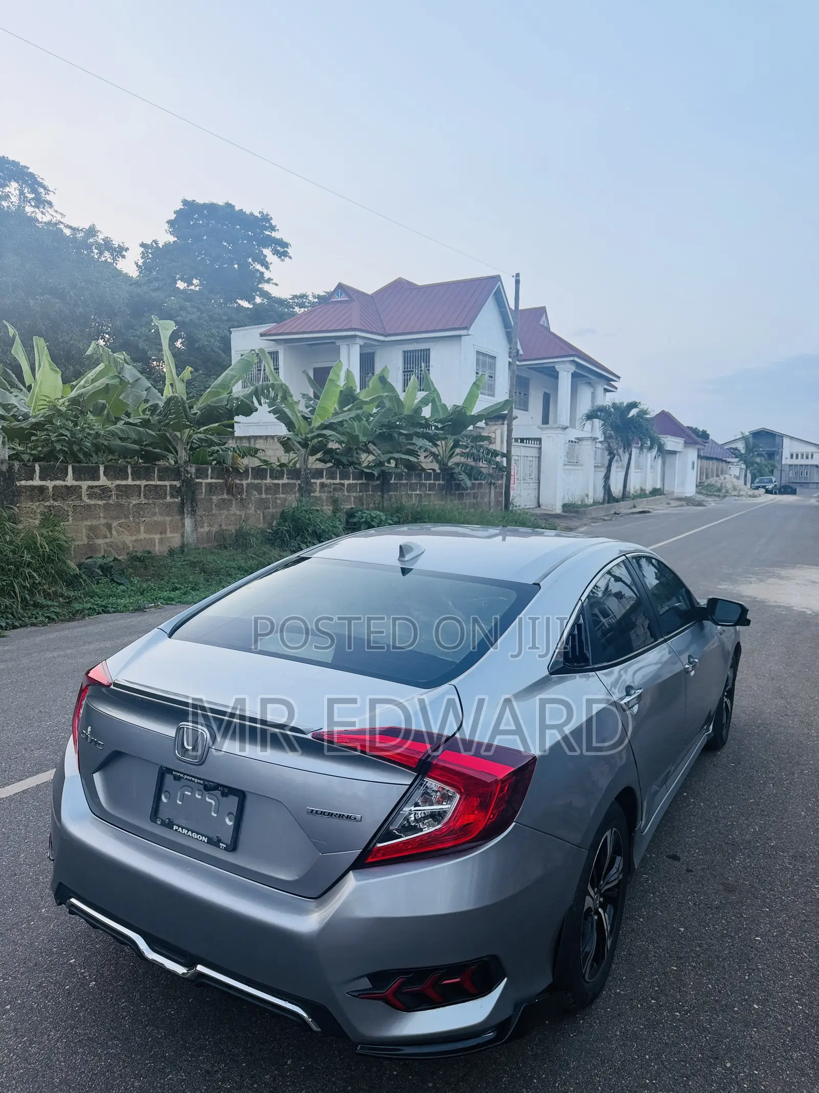 Honda Civic Touring 4dr Sedan (1.5L 4cyl) 2017 Silver