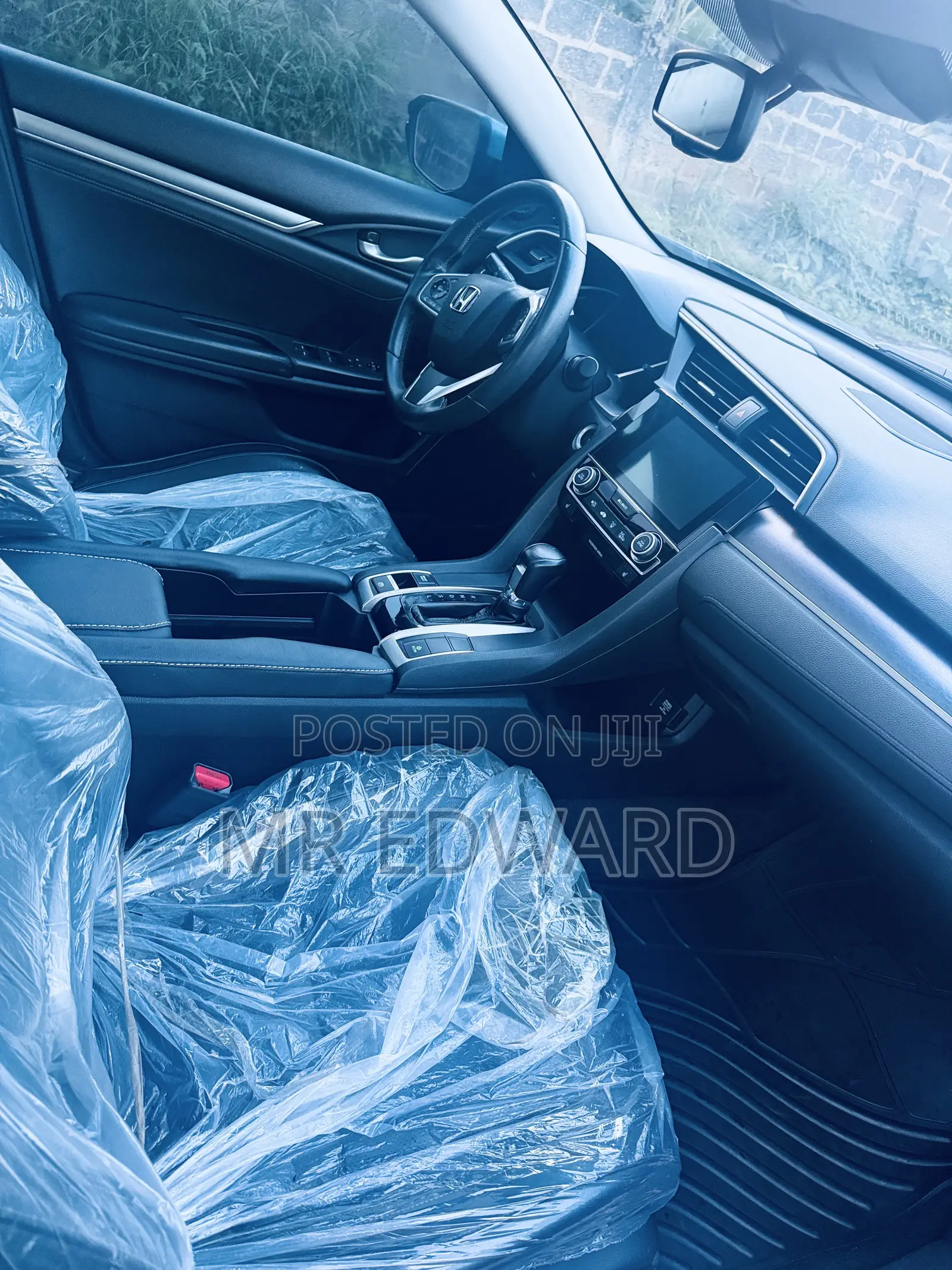 Honda Civic Touring 4dr Sedan (1.5L 4cyl) 2017 Silver