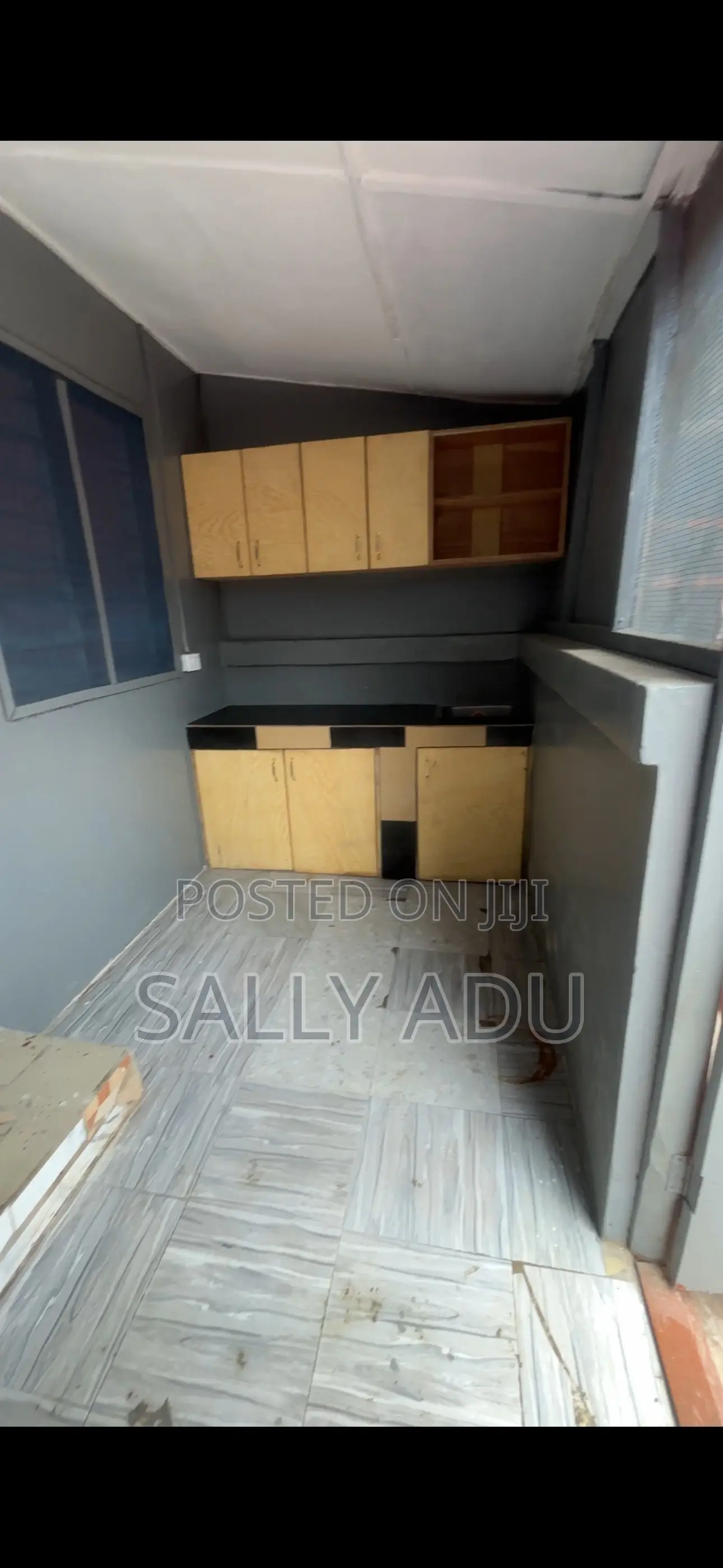 1bdrm Penthouse in Down for rent