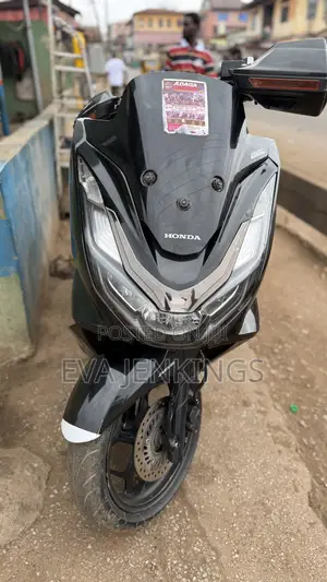Honda 2022 Black