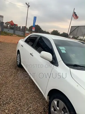 Toyota Corolla 2013 White