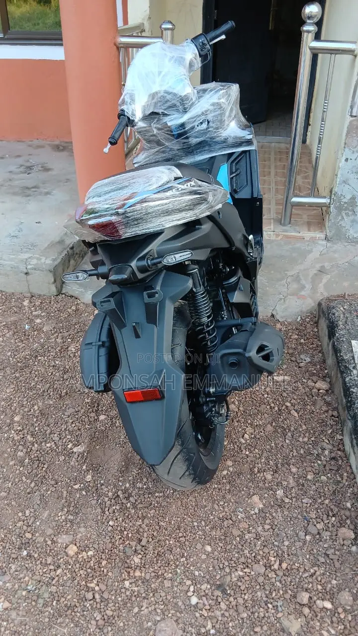 Yamaha Gear 2026 Black