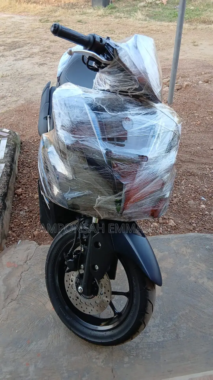 Yamaha Gear 2026 Black