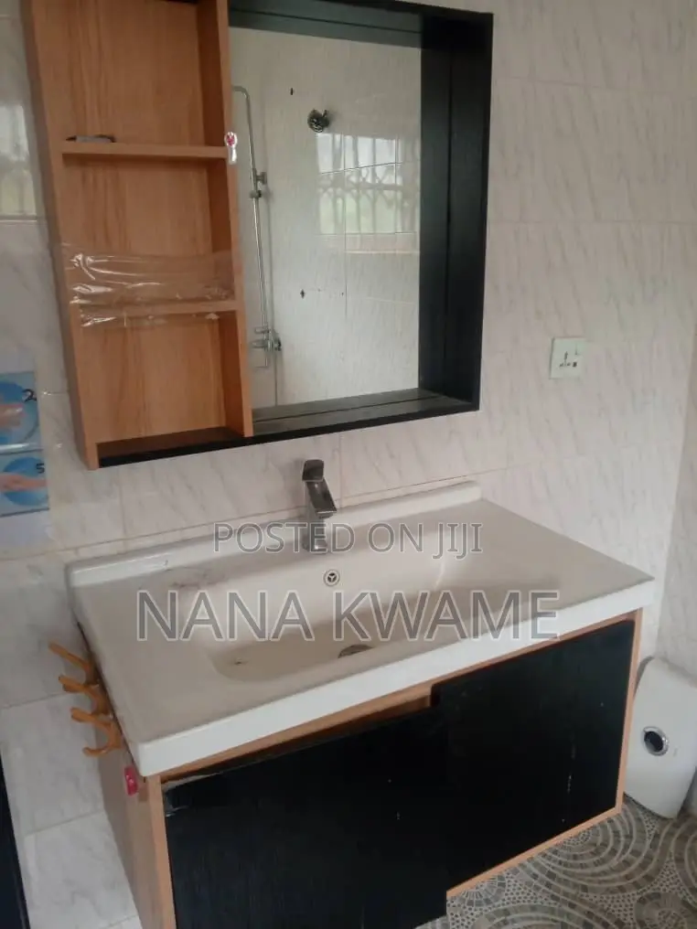 Furnished 4bdrm House in Richmoni Estate, Kumasi Metropolitan for sale