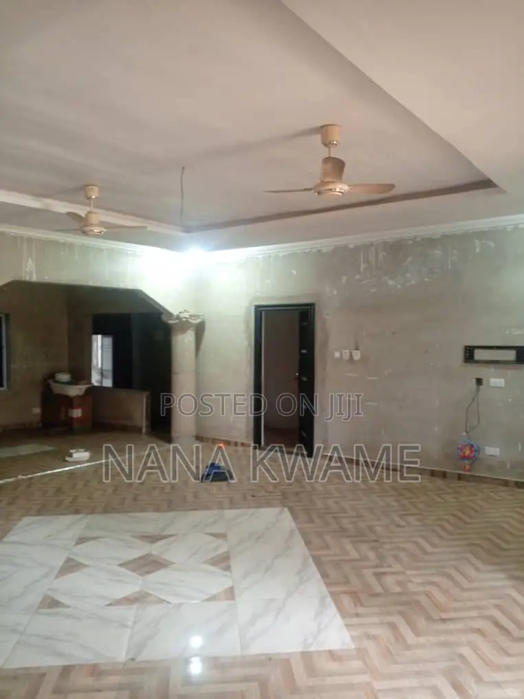 Furnished 4bdrm House in Richmoni Estate, Kumasi Metropolitan for sale