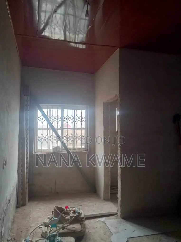 Furnished 4bdrm House in Richmoni Estate, Kumasi Metropolitan for sale