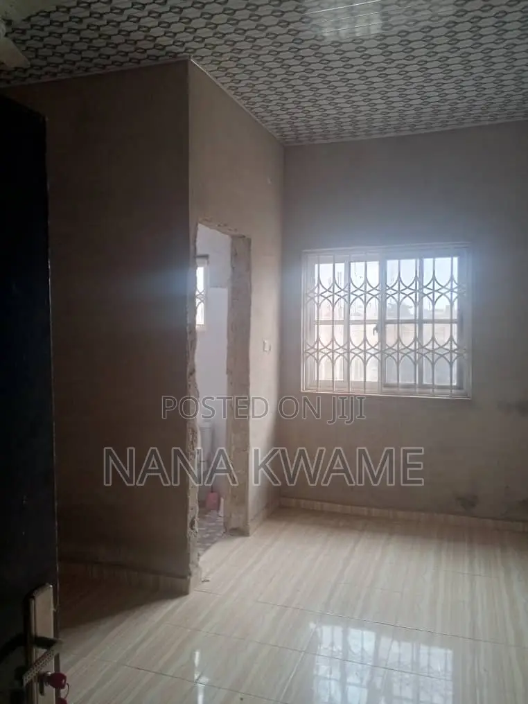 Furnished 4bdrm House in Richmoni Estate, Kumasi Metropolitan for sale