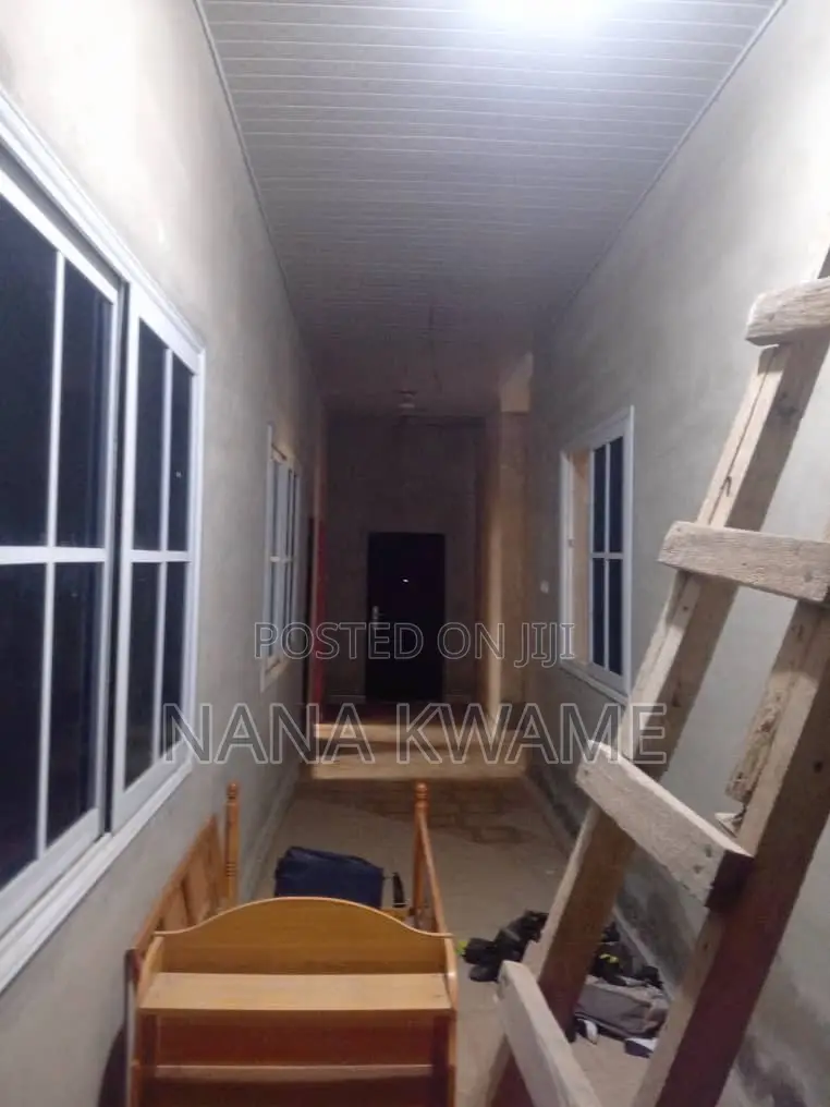 Furnished 4bdrm House in Richmoni Estate, Kumasi Metropolitan for sale