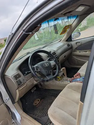 Toyota Corolla 2002 Silver