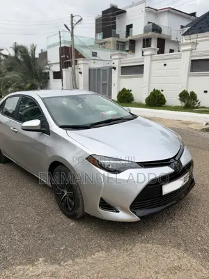 Toyota Corolla 2019 Silver